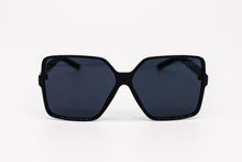 Load image into Gallery viewer, Black Oversize Square Sunglasses