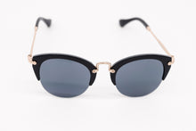 Load image into Gallery viewer, Black Retro Horn Rimmed Sunglasses Yolo Eyewear