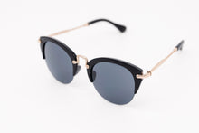 Load image into Gallery viewer, Black Retro Horn Rimmed Sunglasses Yolo Eyewear