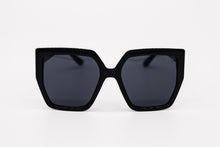 Load image into Gallery viewer, Black Oversize Square Sunglasses | Yolo Eyewear
