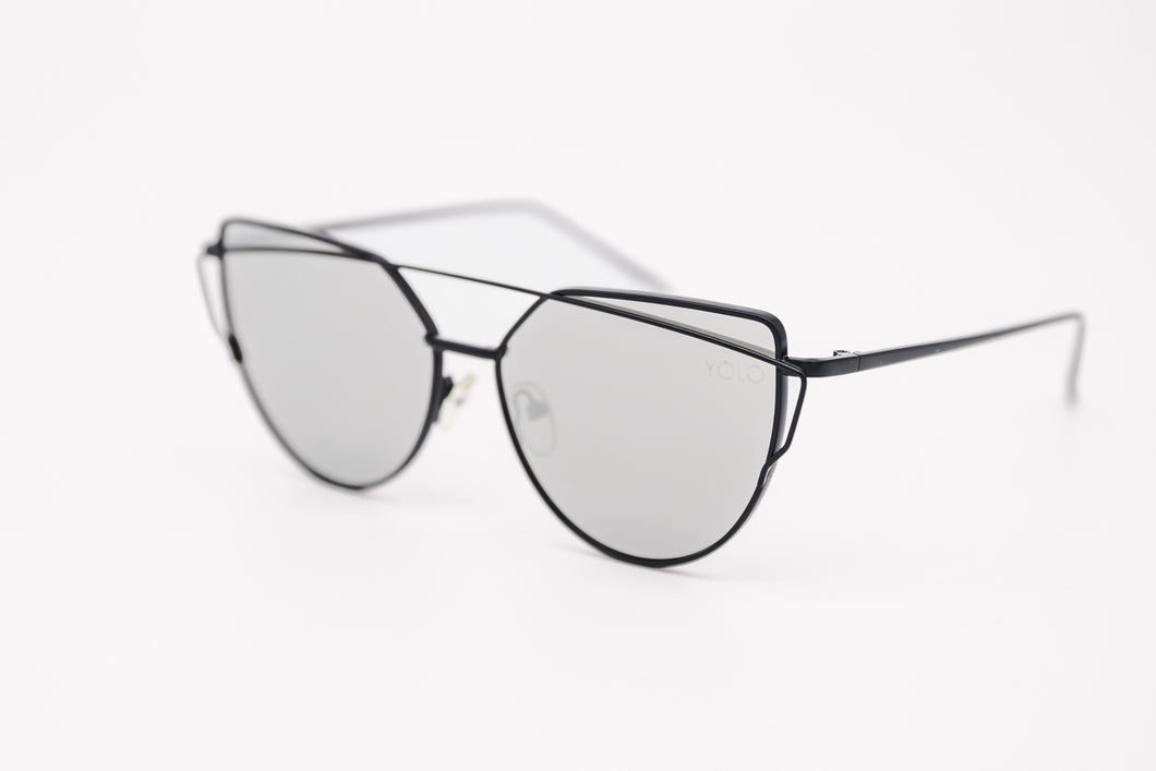 Black High Pointed Cat Eye Silver Mirrored Sunglasses 