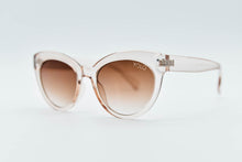 Load image into Gallery viewer, Brown Cat Eye Sunglasses  &quot;Cat Walk&quot; - Yolo Eyewear
