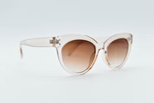 Load image into Gallery viewer, Brown Cat Eye Sunglasses  &quot;Cat Walk&quot; - Yolo Eyewear
